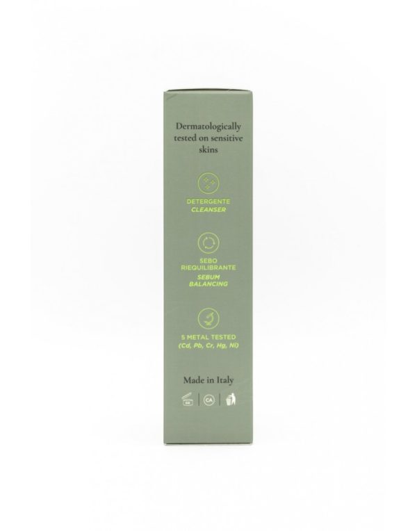 Cannabidiol Face and Neck cleanser