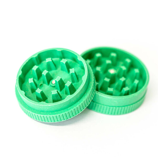 A unique hemp and herb flower grinder made of biodegradable and environmentally friendly materials with very sharp teeth for easy cutting. Elegant and with a built-in magnet inside.